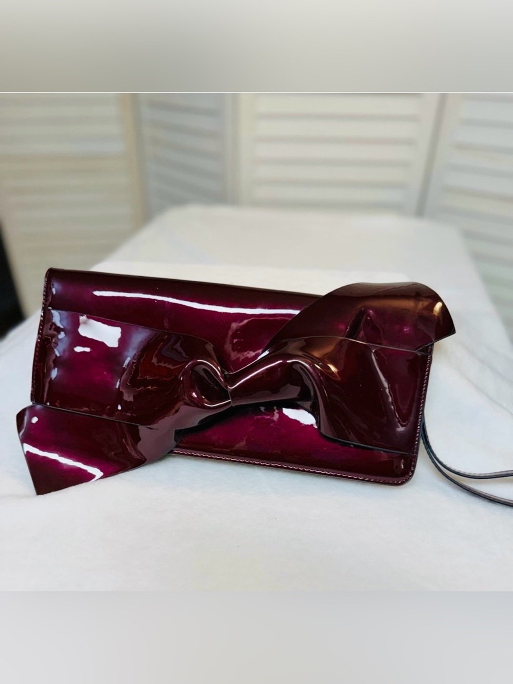 Patent Leather-Like Clutch Bag with Bow Feature BRAND NEW SO PRETTY